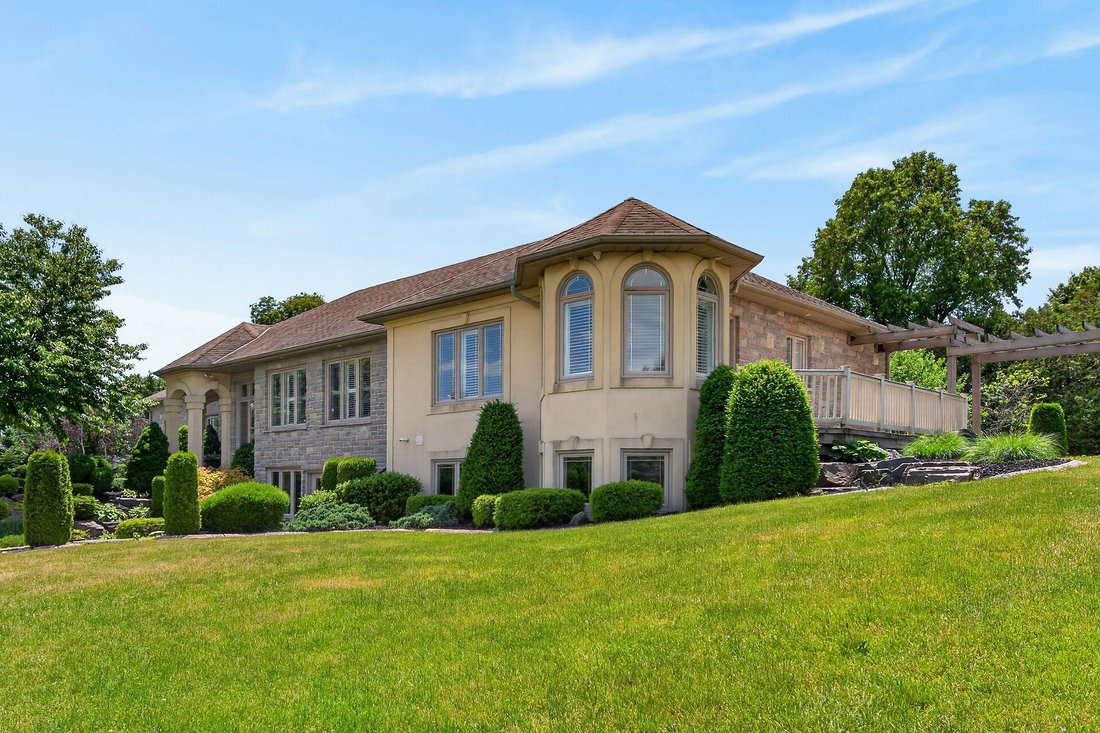 House in Port Dover, Ontario, Canada 5 - 18222045