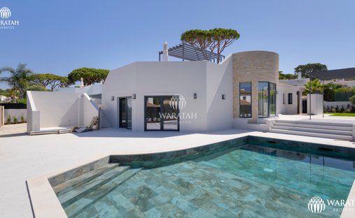 Villa in Vale do Lobo, Almancil, Portugal 1