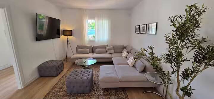Villa in Punta Prima, Sant Lluis, Balearic Islands 4 - 18231701