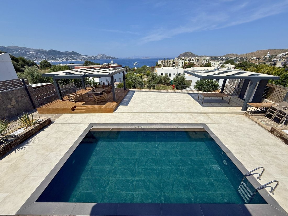 Villa in Yalıkavak, Muğla, Turkey 3 - 18234502