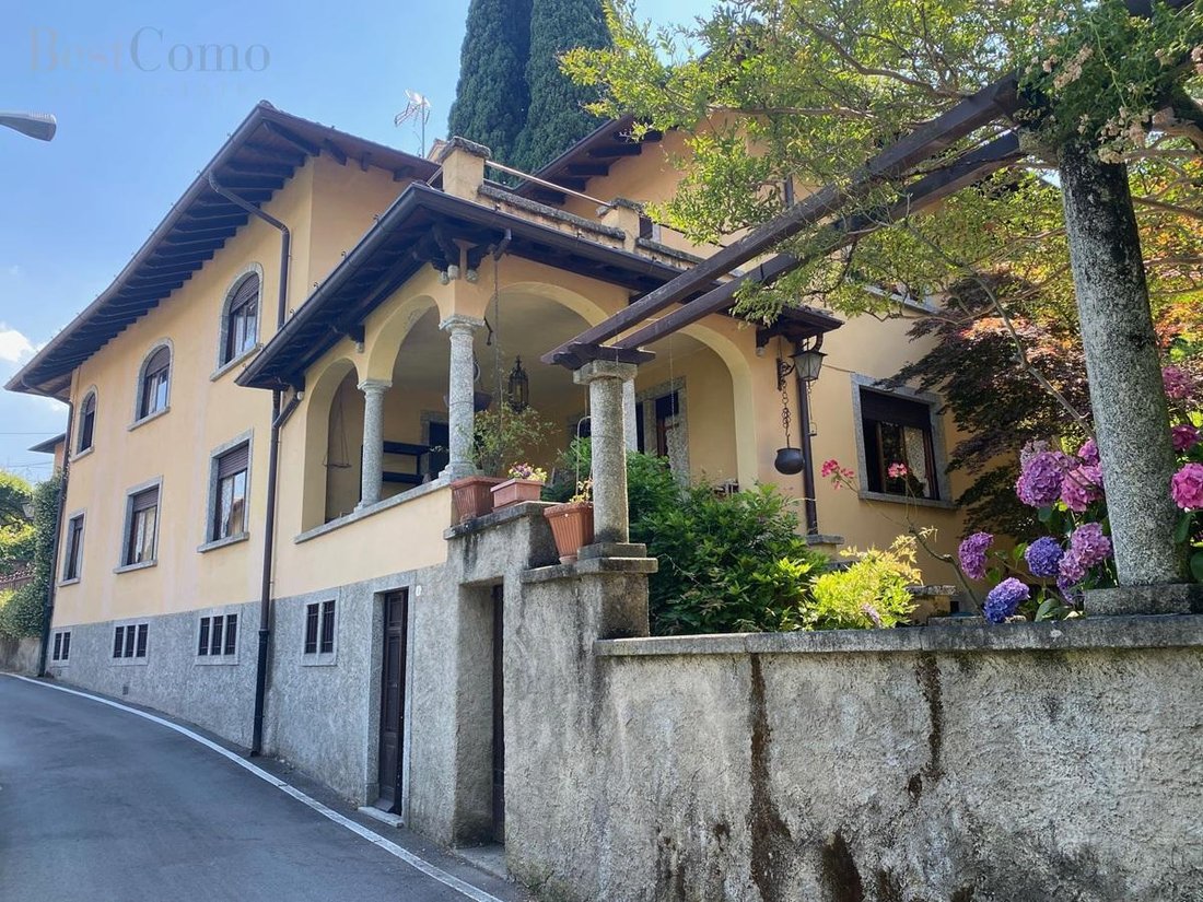 Villa à Griante, Lombardie, Italie 1 - 17258438