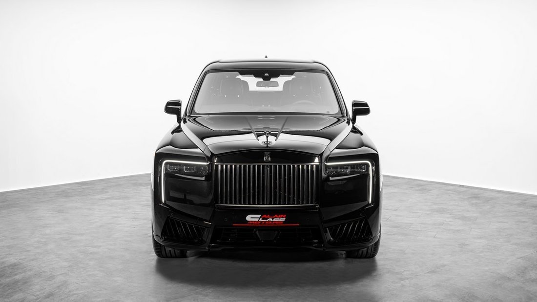 Suv in Dubai, United Arab Emirates 3 - 18234800