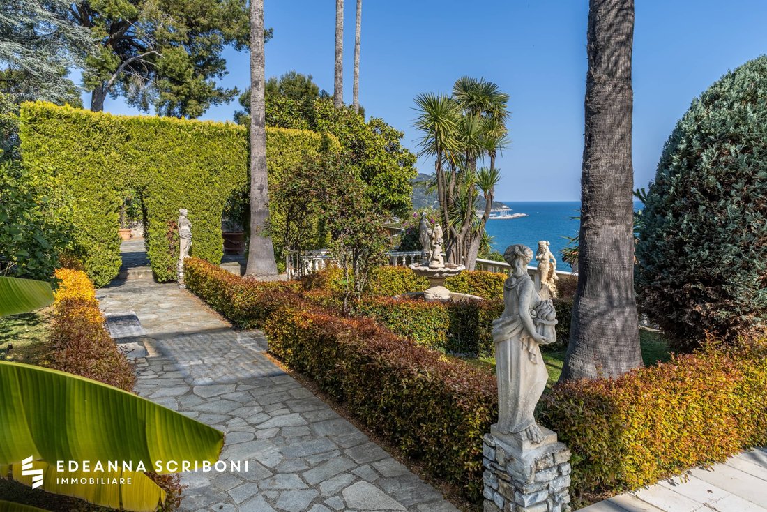 Villa in Andora, Liguria, Italy 3 - 18234172