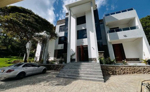 Villa in Nairobi, Nairobi County, Kenya 1