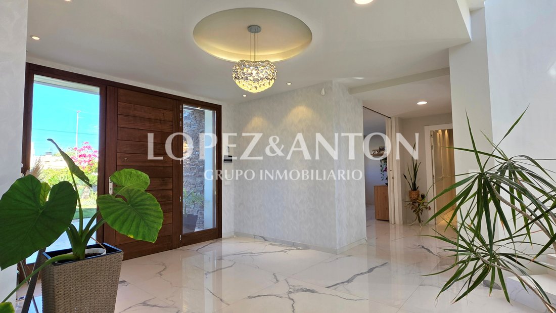 Villa in l'Eliana, Valencian Community, Spain 5 - 18224574