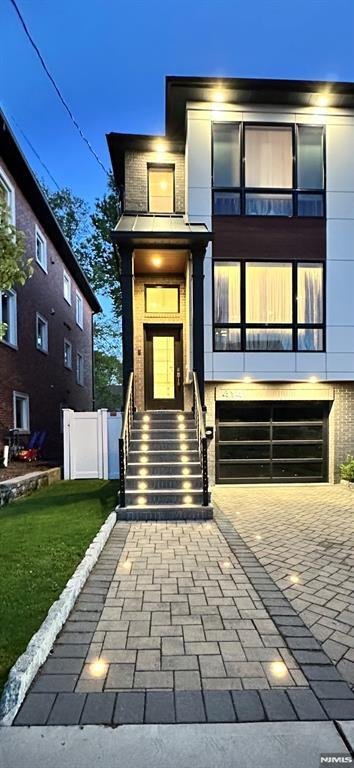 Townhouse in Cliffside Park, New Jersey, United States 3 - 17827777