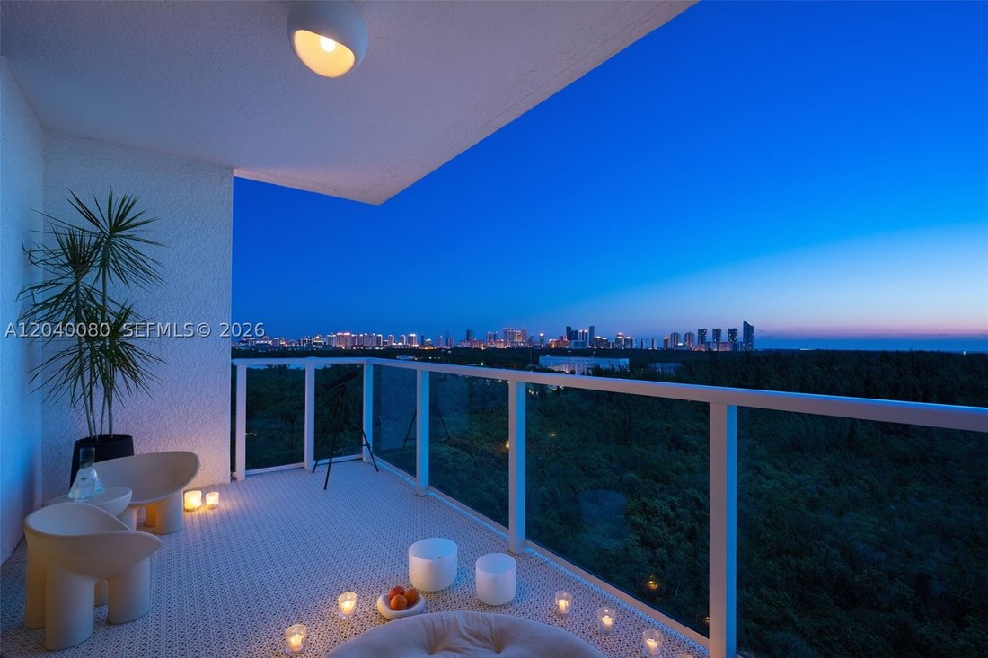 Condo in North Miami Beach, Florida, United States 3 - 18231844