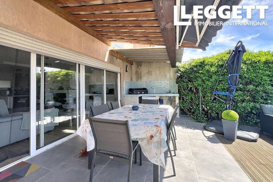 Villa in Grasse, Provence-Alpes-Côte d'Azur, France 4 - 18223867