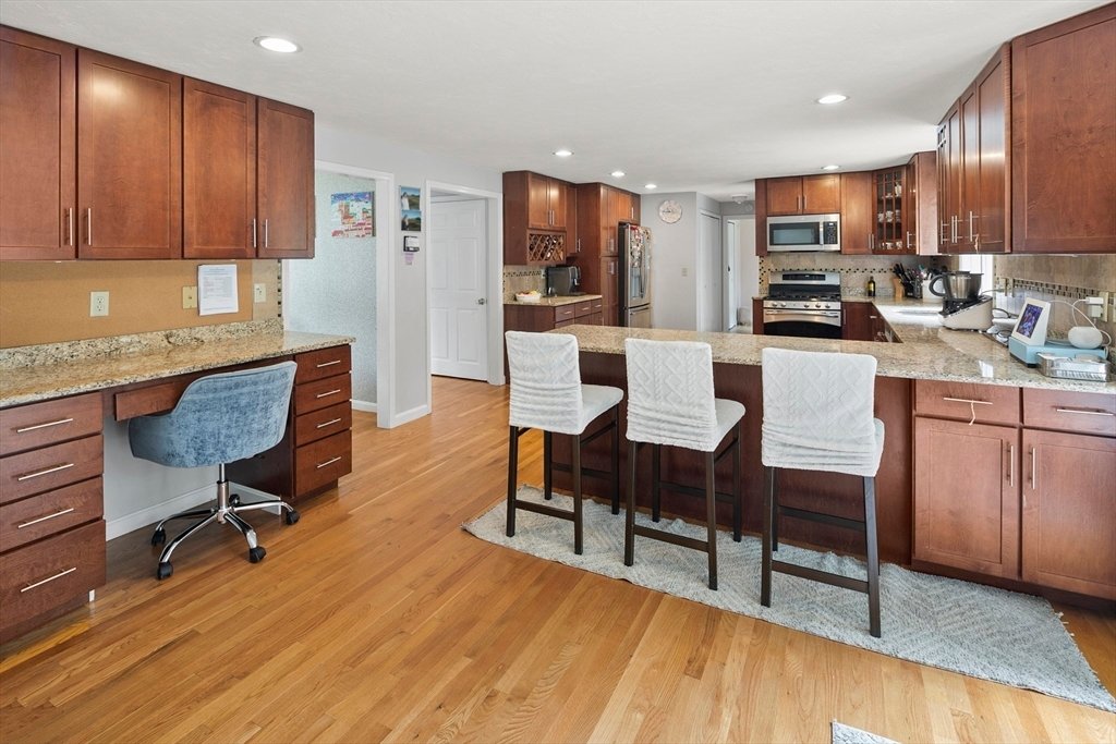 House in Sharon, Massachusetts, United States 5 - 18229430