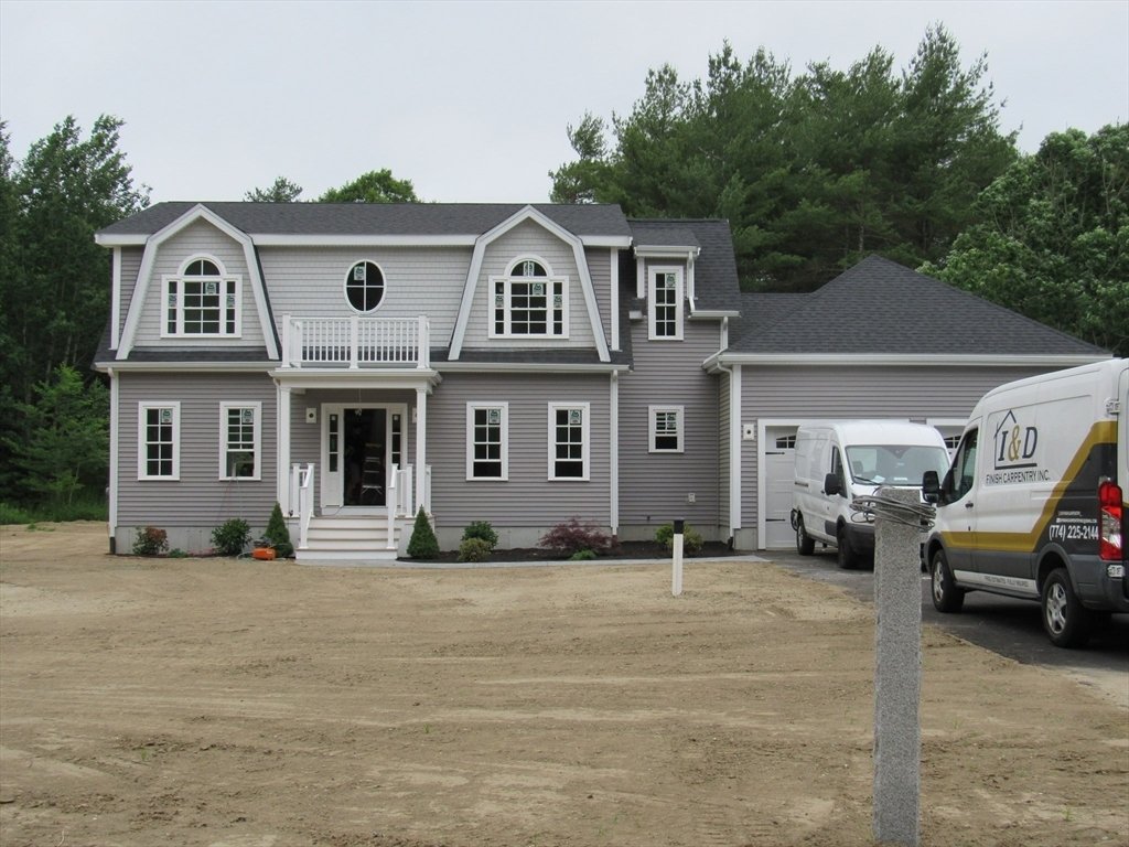 House in Middleborough, Massachusetts, United States 3 - 16011278