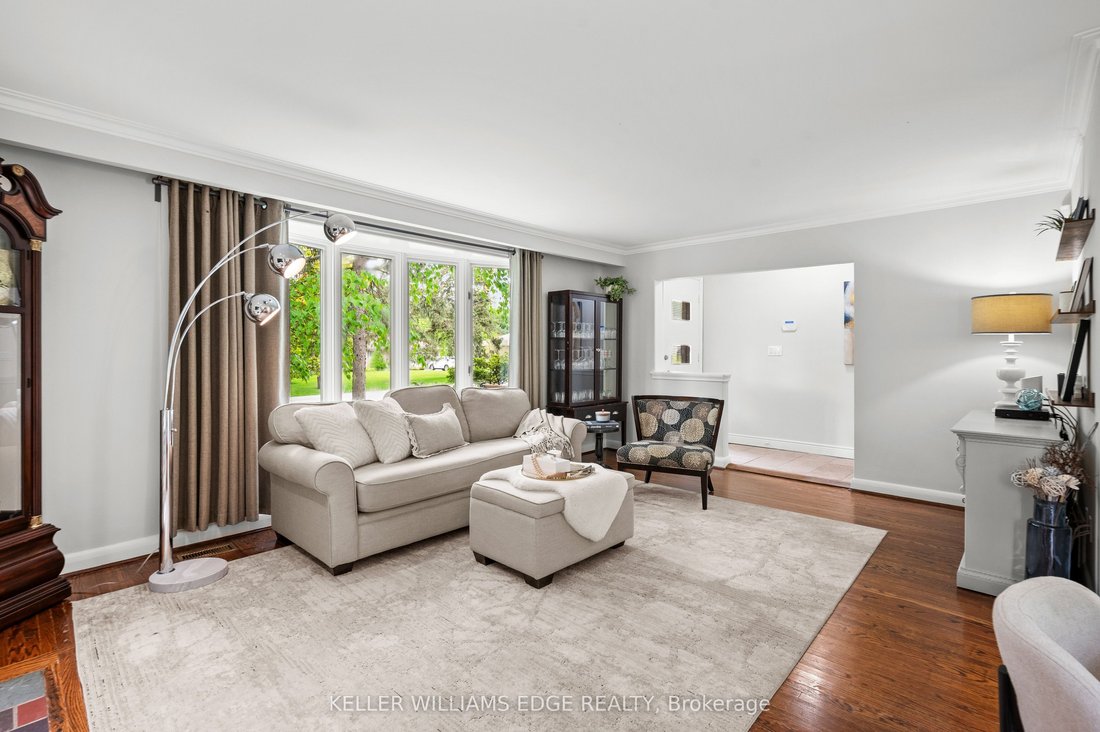 House in Mississauga, Ontario, Canada 3 - 18223569
