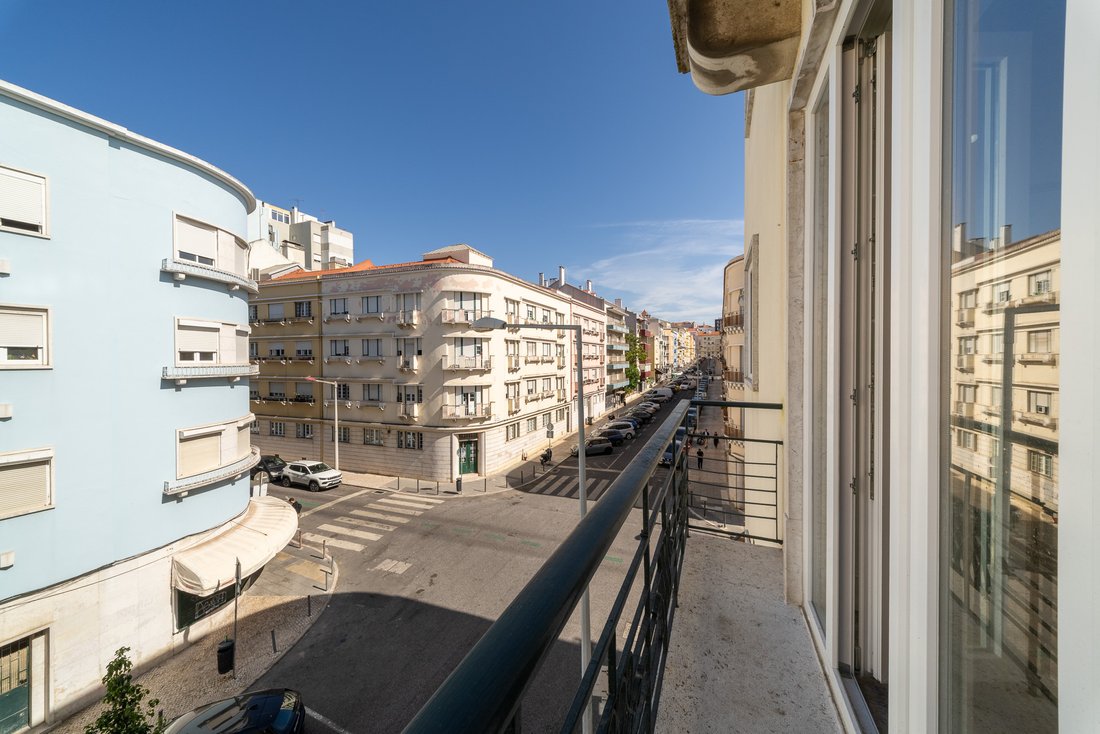 Apartment in Areeiro, Lisbon, Portugal 3 - 18227335