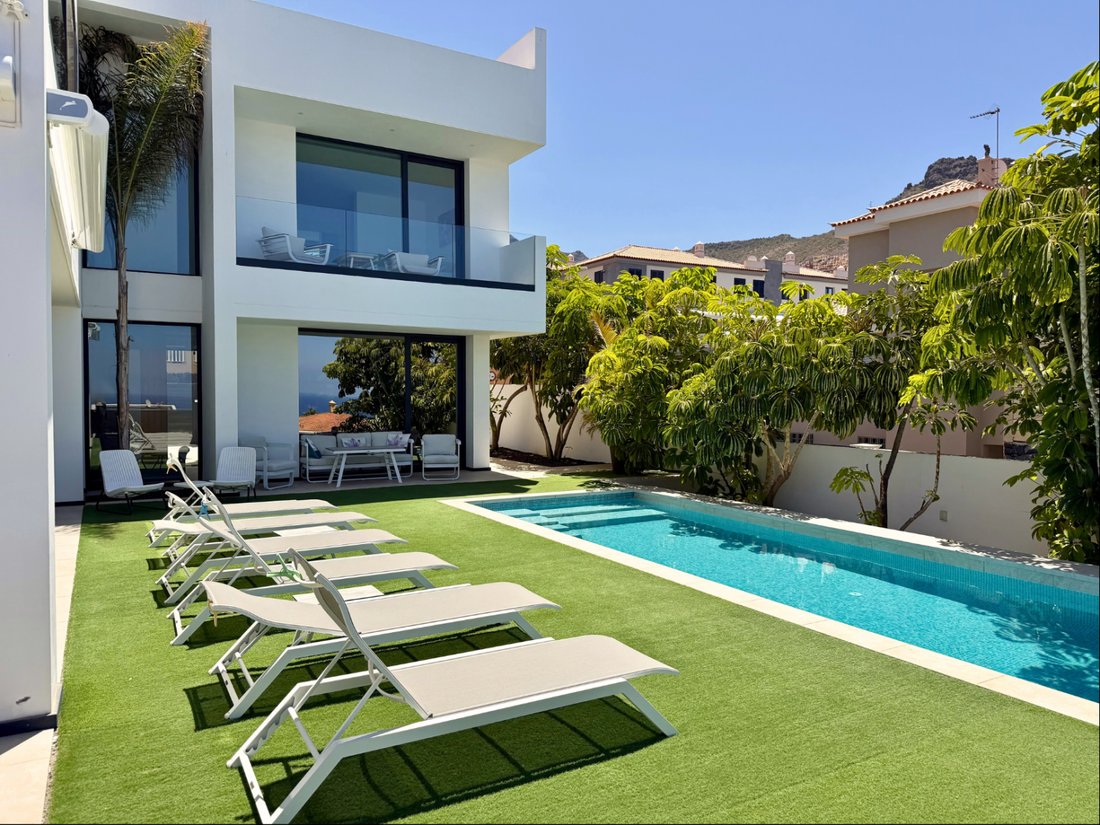 House in Costa Adeje, Adeje, Canary Islands 2 - 18229702