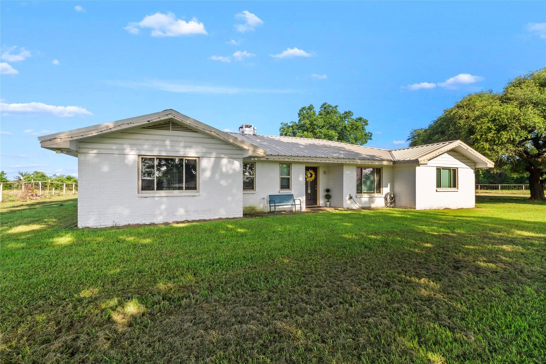 House in Fairfield, Texas, United States 2 - 18226929