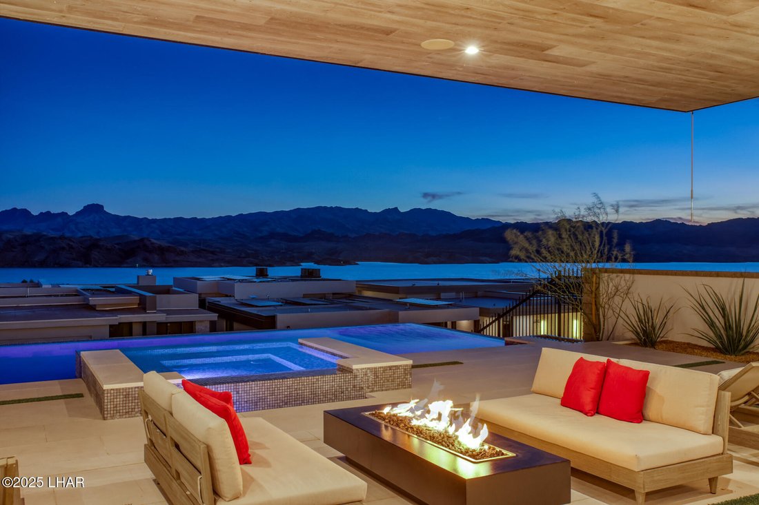 House in Lake Havasu City, Arizona, United States 2 - 16106093