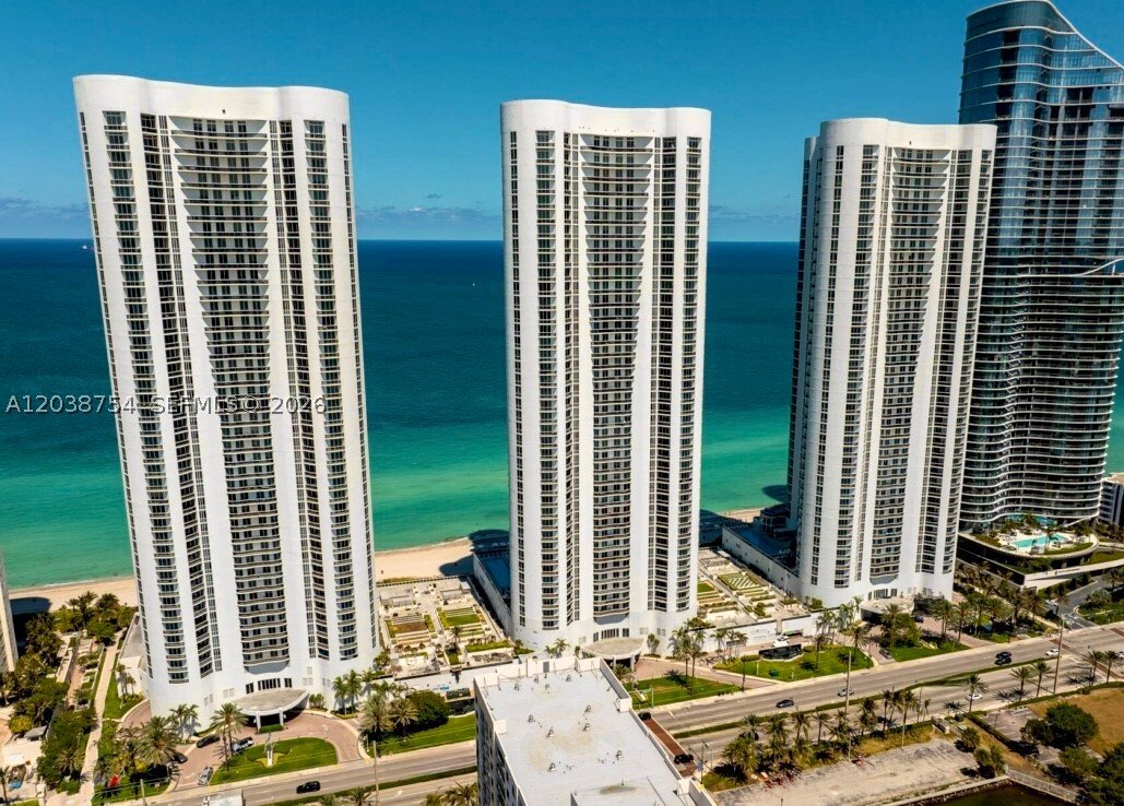 Condo in Sunny Isles Beach, Florida, United States 1 - 18230925