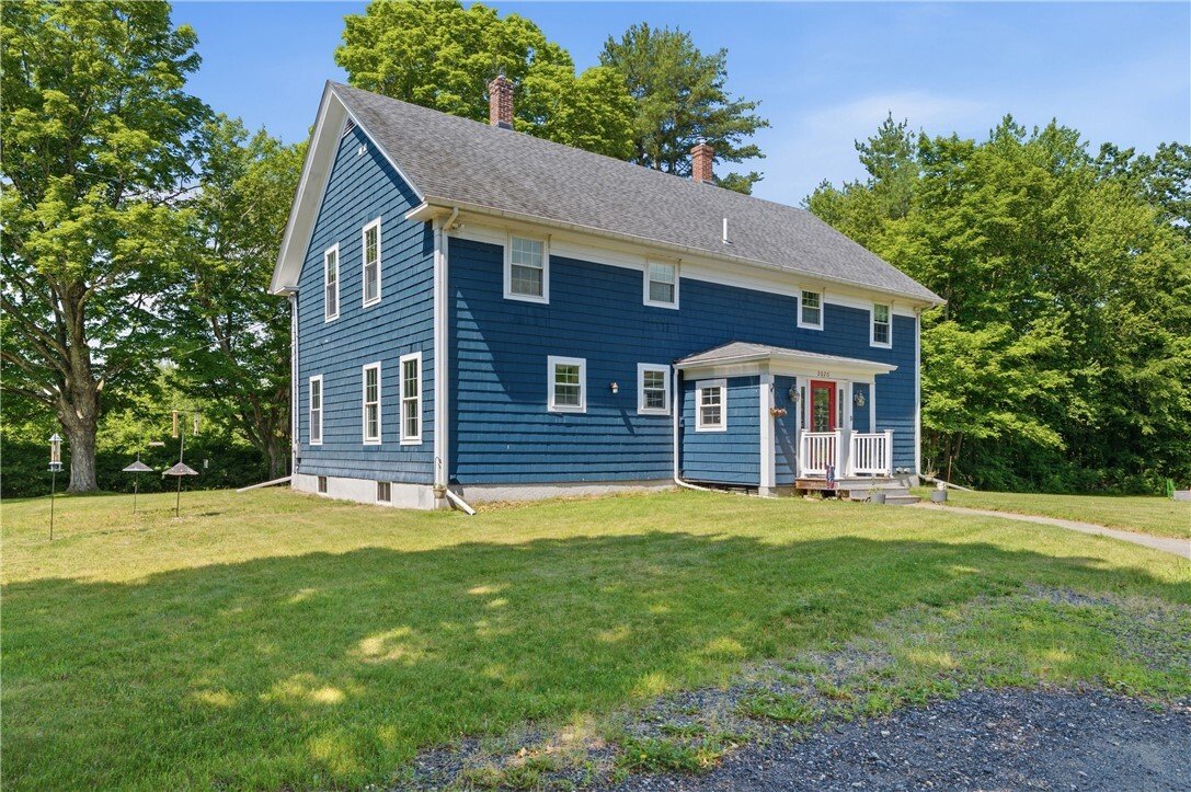 House in Burrillville, Rhode Island, United States 1 - 18226785