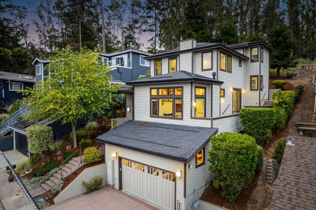 House in El Granada, California, United States 2 - 18233639