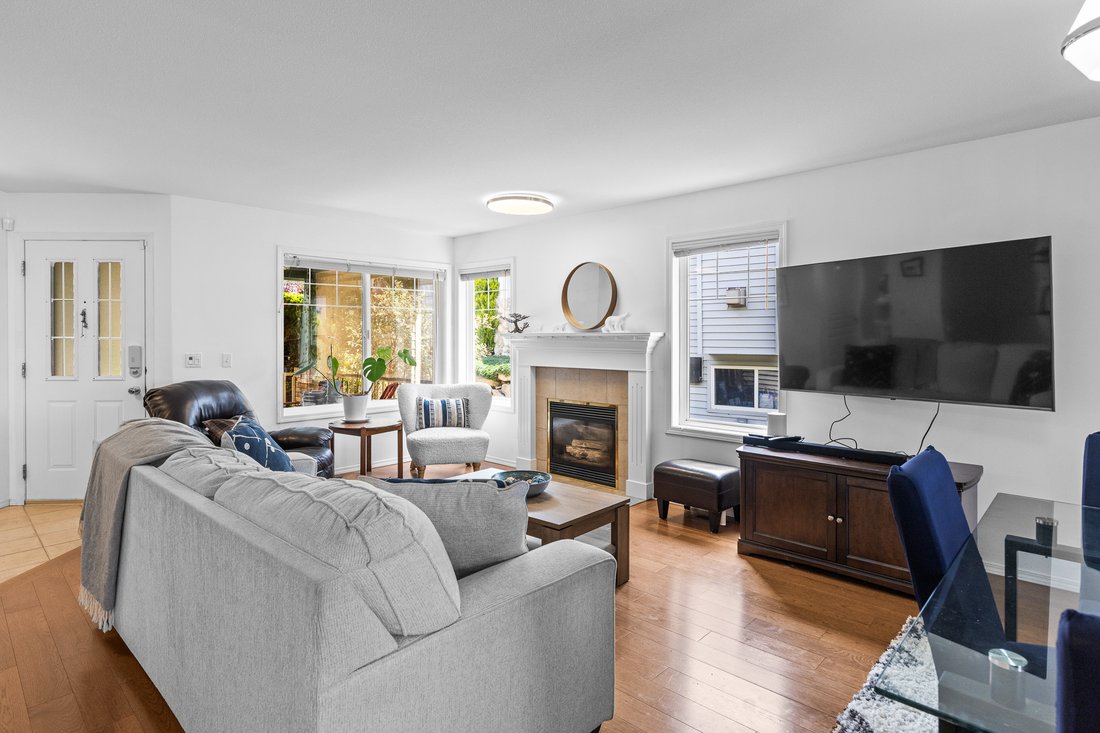 House in West Kelowna, British Columbia, Canada 3 - 18230565