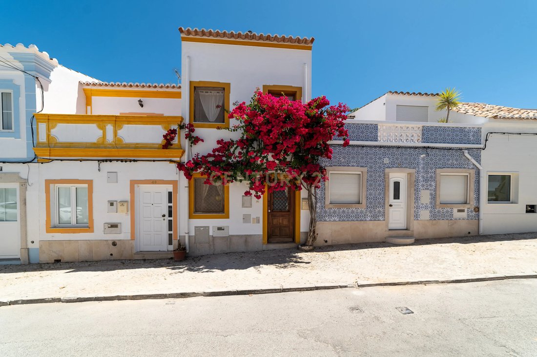 Villa in Tavira (Santa Maria e Santiago), Algarve, Portugal 1 - 18230526