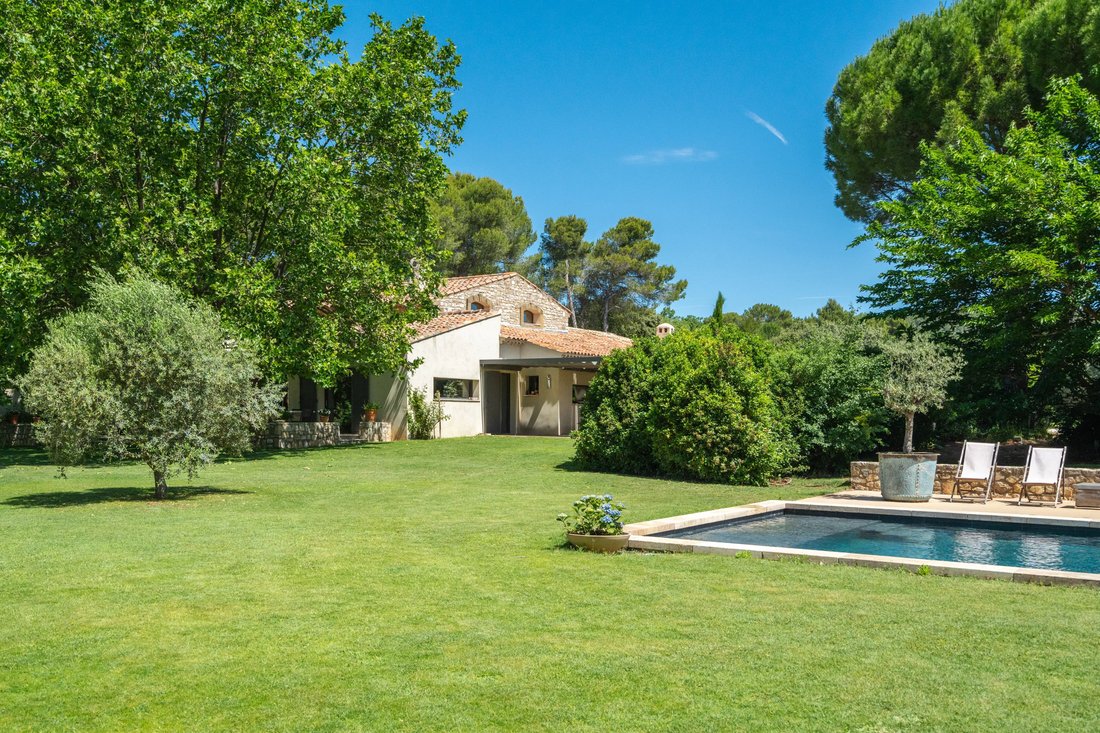 House in Grand Sud- Aix la Duranne, Aix-en-Provence, France 1 - 15909298