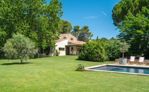 House in Grand Sud- Aix la Duranne, Aix-en-Provence, France 1