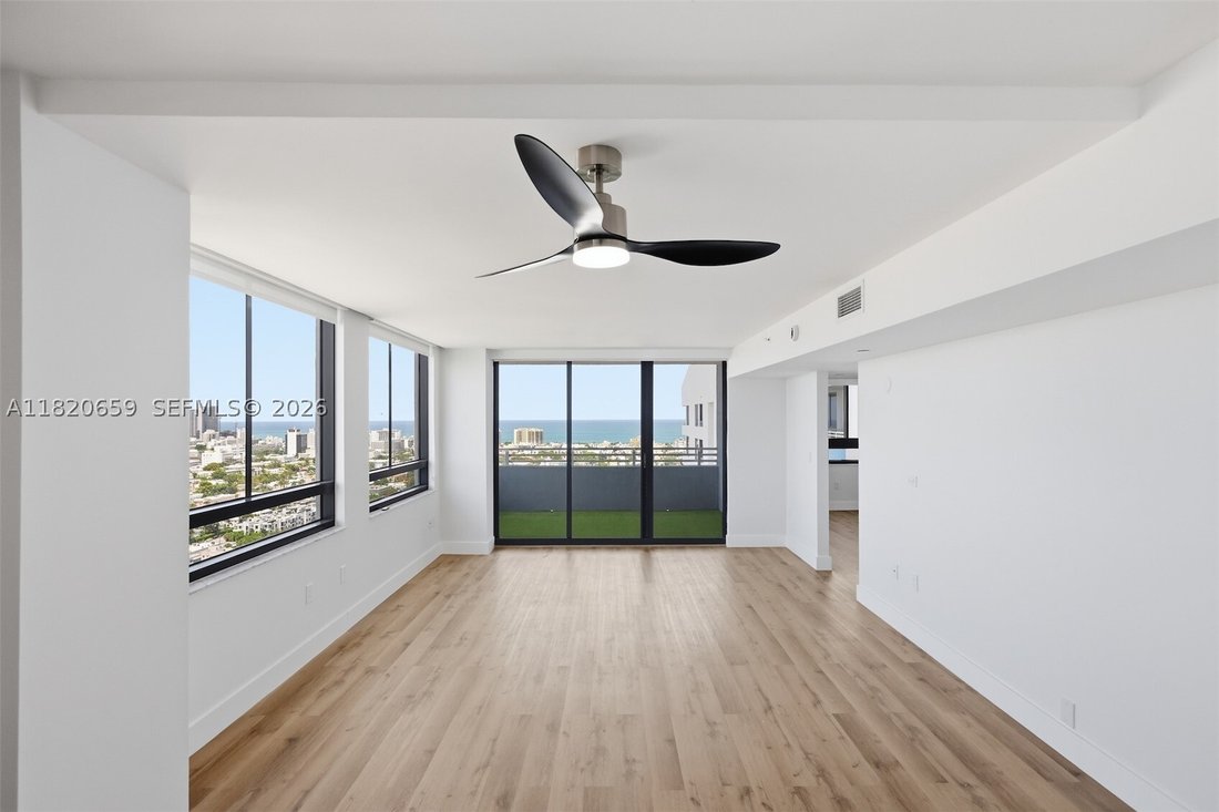 Condo in Miami Beach, Florida, United States 4 - 16638236