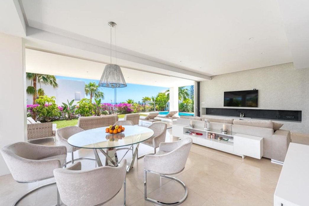 Villa in Marbella, Andalusia, Spain 4 - 18230382
