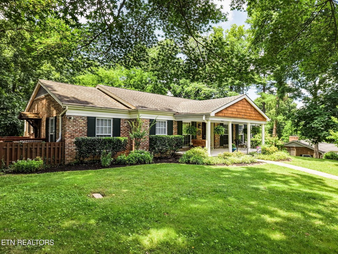 House in Knoxville, Tennessee, United States 2 - 18231883