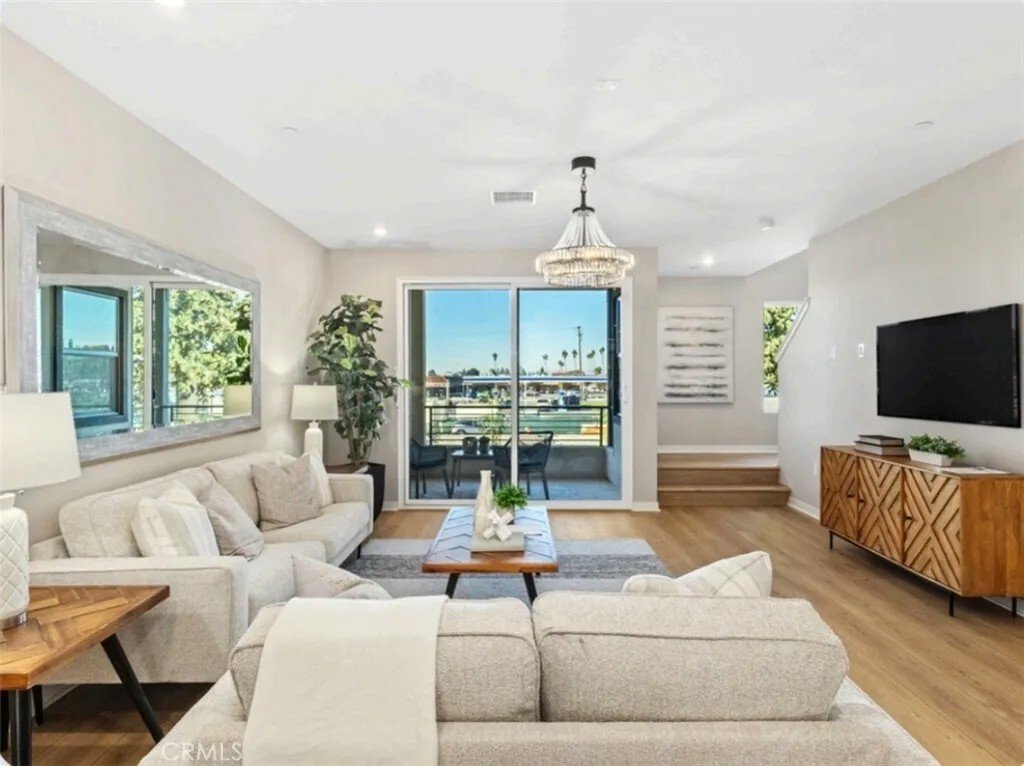 Condo in Orange, California, United States 4 - 18229716