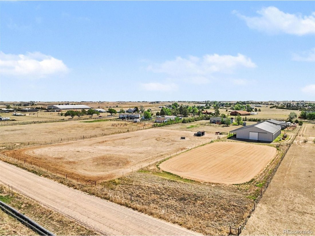 House in Bennett, Colorado, United States 3 - 18233682