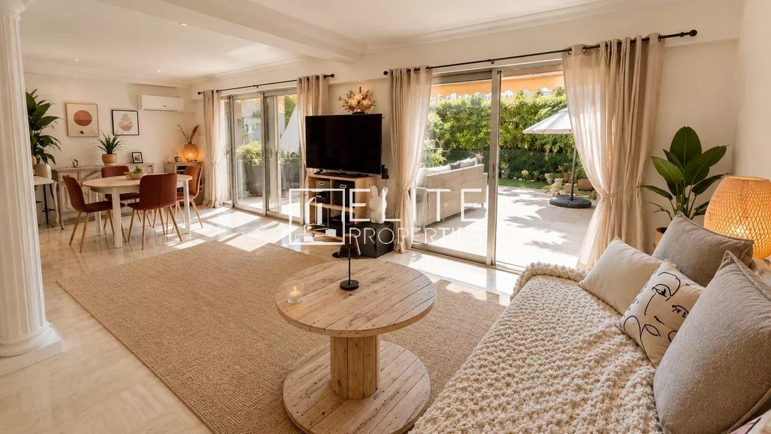 Apartment in Four à Chaux, Le Cannet, France 1 - 18223888