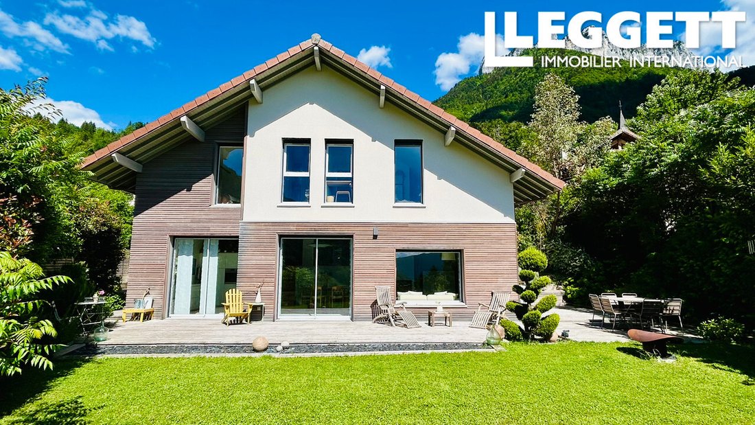 Haus in Bluffy, Auvergne-Rhone-Alpen, Frankreich 1 - 18223863