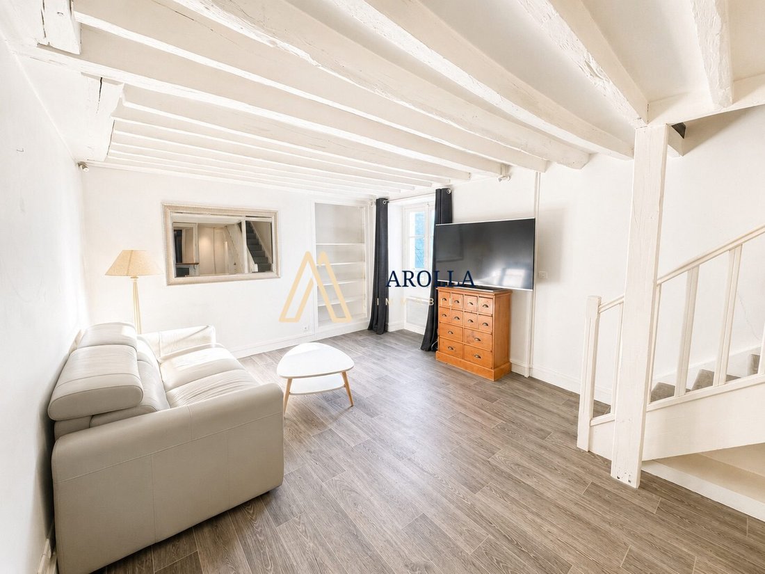 Apartment in Lorette-Martyrs, Paris 9e Arrondissement, Paris 2 - 18229150