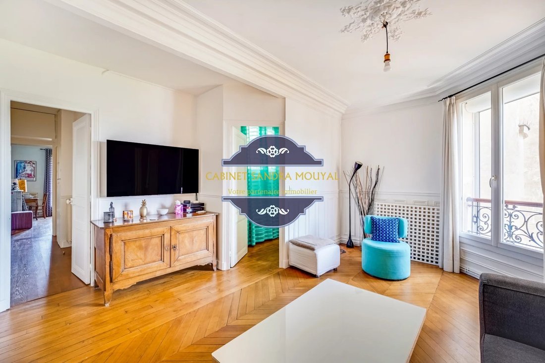 Apartment in Citroën-Boucicaut, Paris 15e Arrondissement, Paris 2 - 18223782
