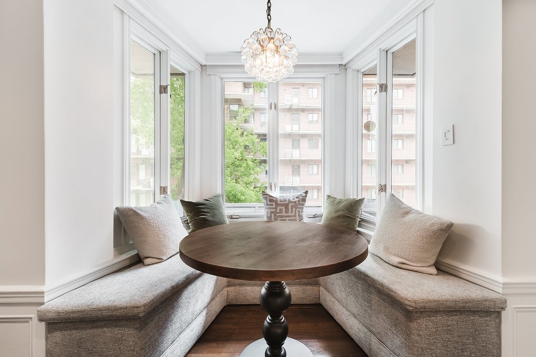 House in Montreal, Quebec, Canada 3 - 18231017