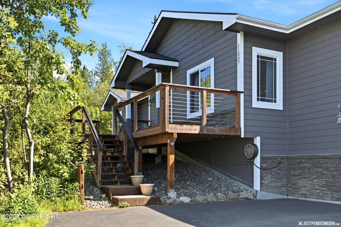 House in Anchorage, Alaska, United States 5 - 18176845