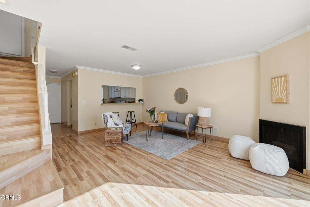 Condo in Oxnard, California, United States 5 - 17989035
