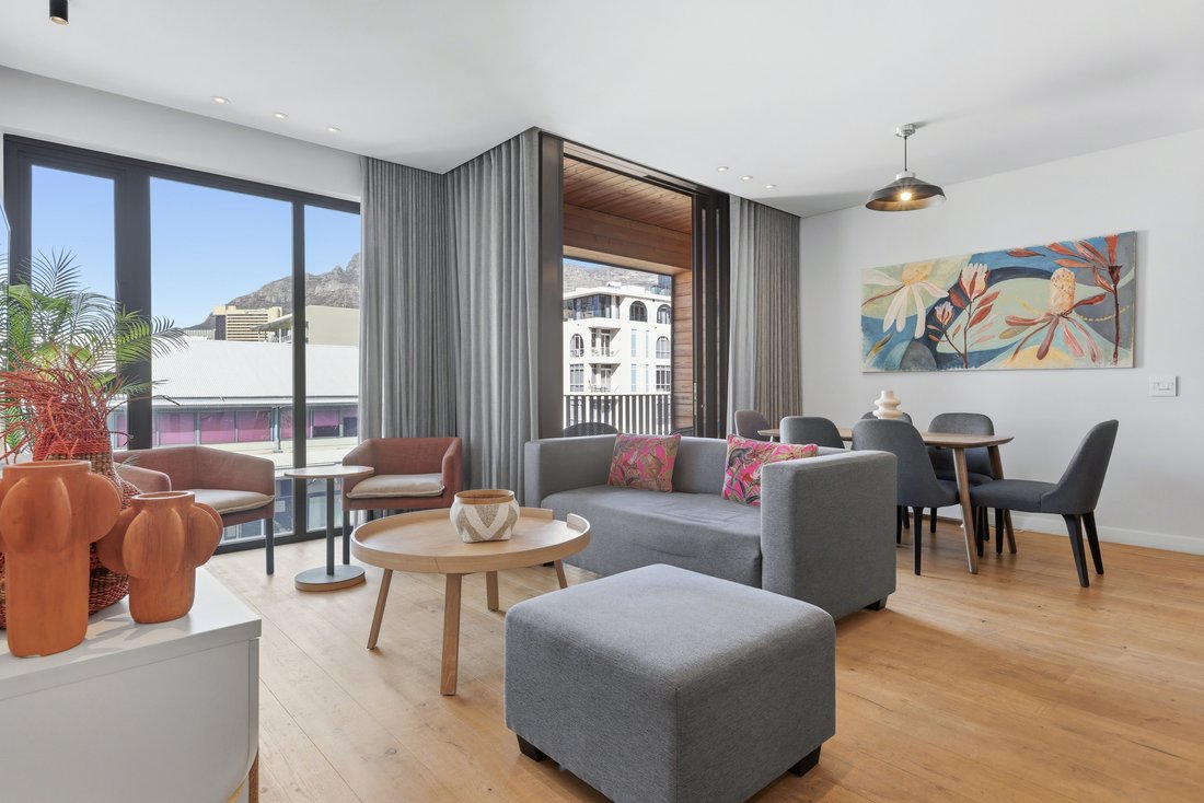 Apartment in Cape Town, Western Cape, South Africa 2 - 18224566