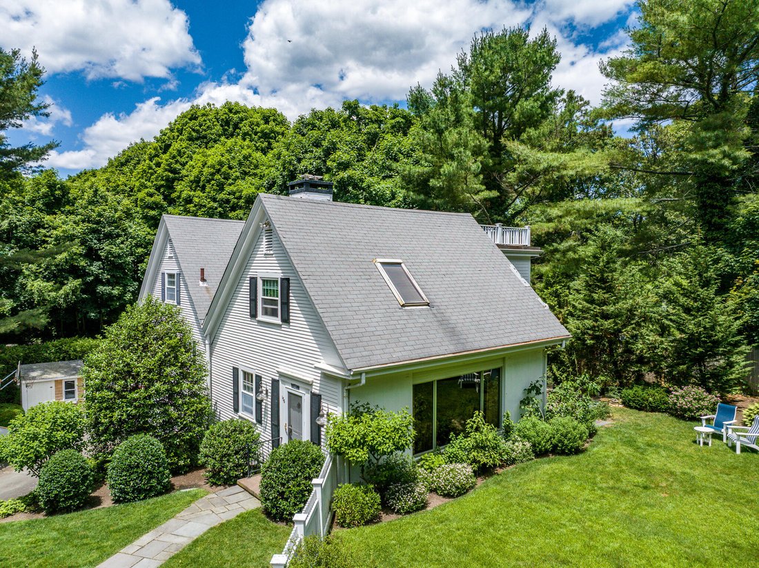 House in Barnstable, Massachusetts, United States 2 - 18097903