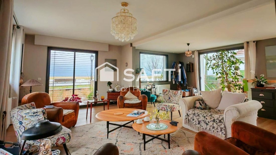 House in Saint-Valery-sur-Somme, Hauts-de-France, France 1 - 18233369
