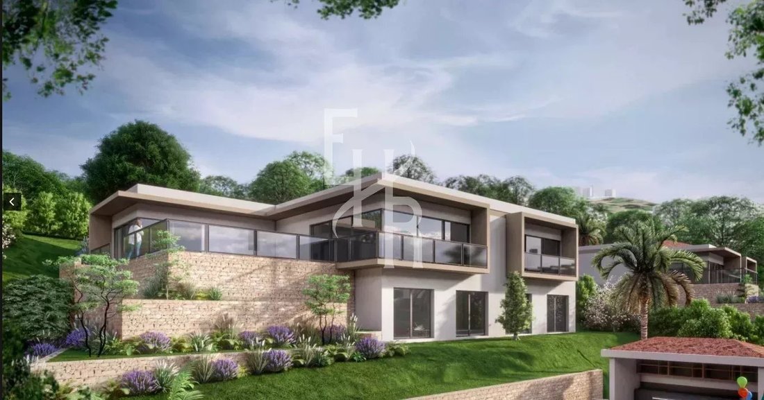 Land in Mougins, Provence-Alpes-Côte d'Azur, France 2 - 18224105