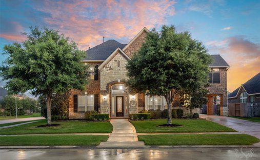 House in Fulshear, Texas, United States 1