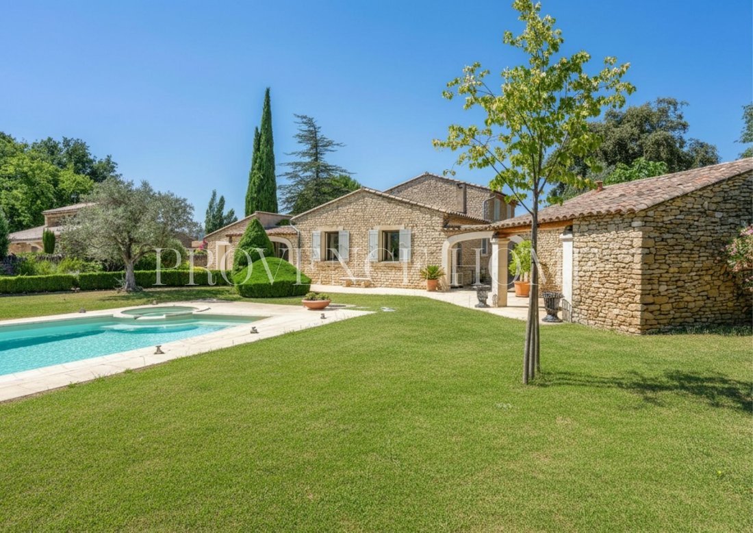 House in Gordes, Provence-Alpes-Côte d'Azur, France 2 - 18130796
