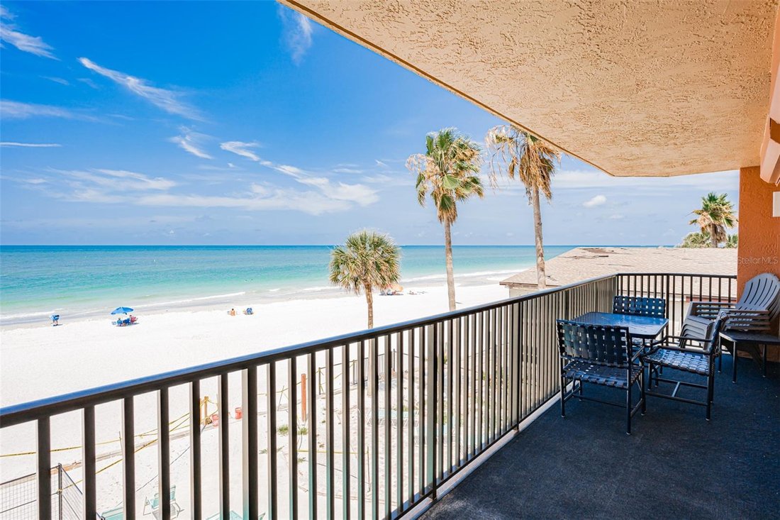 Condominio en Madeira Beach, Florida, Estados Unidos 4 - 18231827