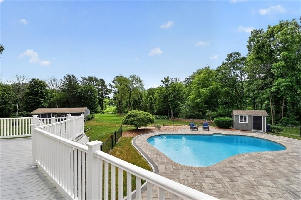 House in Hanover, Massachusetts, United States 4 - 18229437