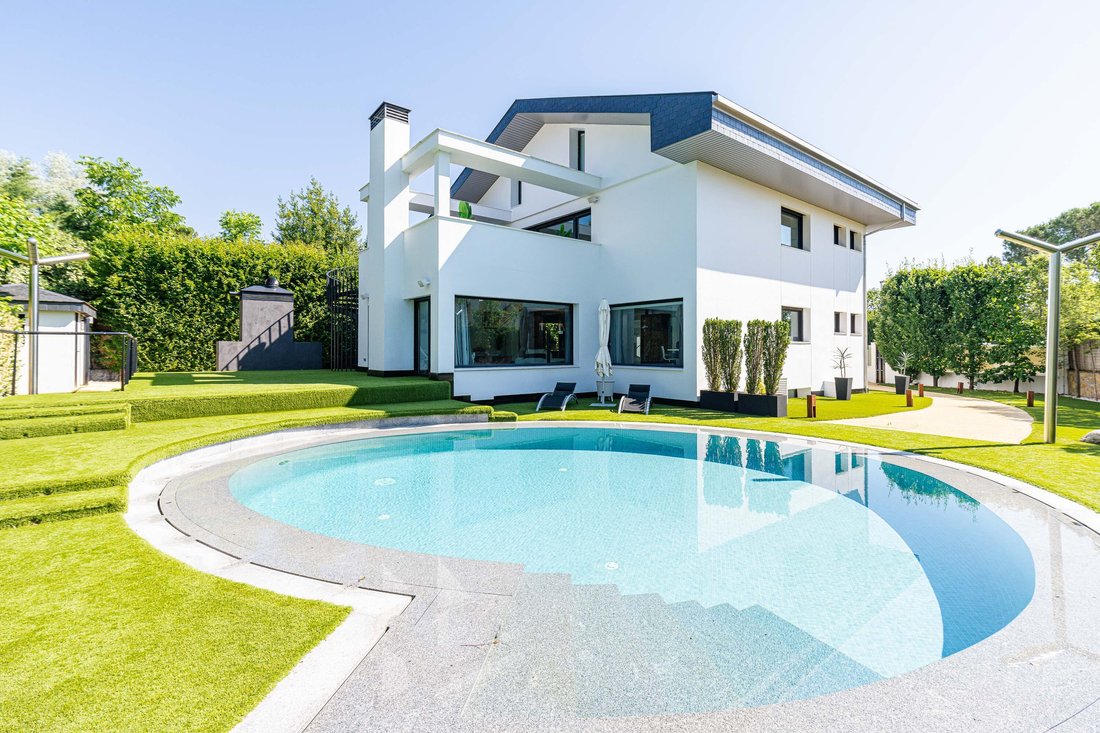 House in Guadarrama, Comunidad de Madrid, Spain 1 - 18227389