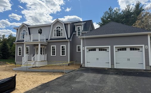 House in Middleborough, Massachusetts, United States 1