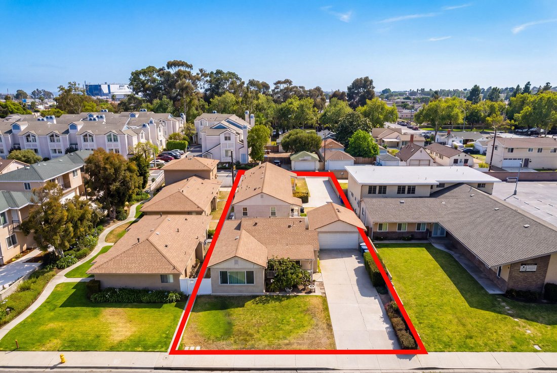 Autres à Port Hueneme, Californie, États-Unis 1 - 18225038