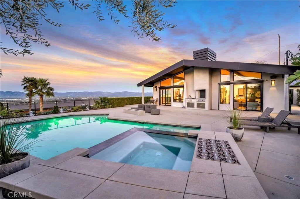 House in Los Angeles, California, United States 1 - 18229708